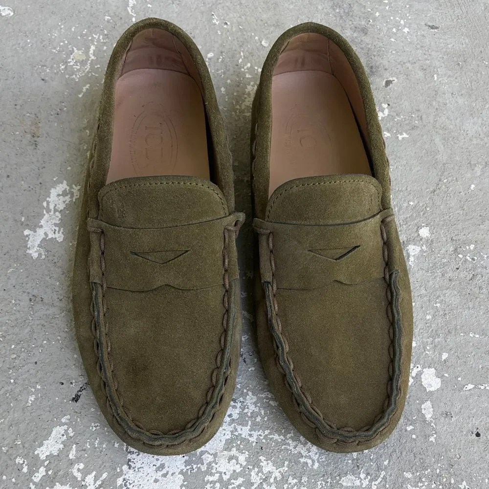 Tod’s Gommino driving suede loafers